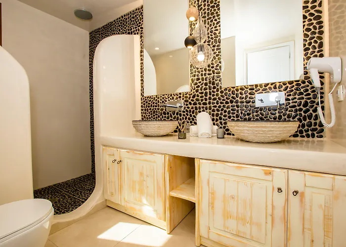 بيرلا نيرا سويتس