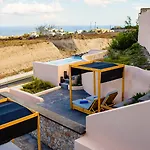 Perla Nera Fira (Santorini)