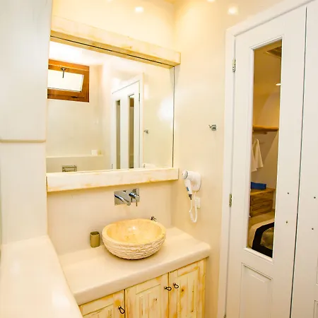 Perla Nera Apartment