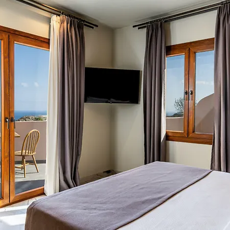 Perla Nera Aparthotel