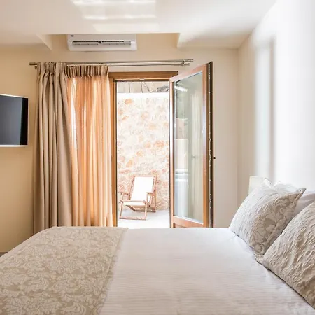 Perla Nera Apartment *