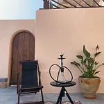بيرلا نيرا سويتس