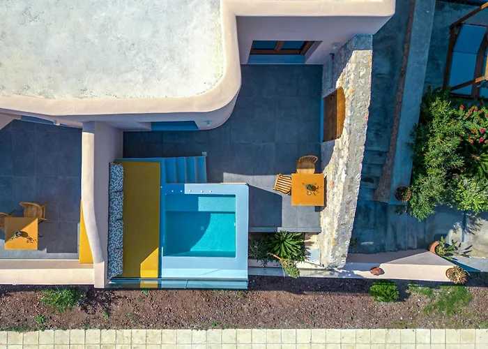 Perla Nera Lägenhet Fira (Santorini)