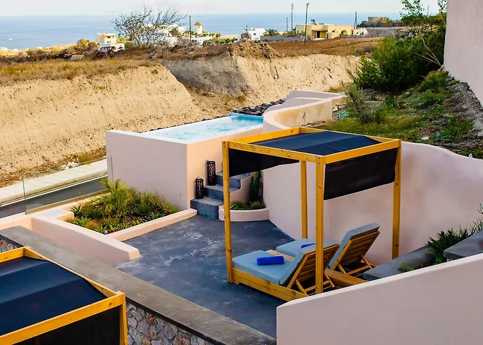 Perla Nera Fira (Santorini)