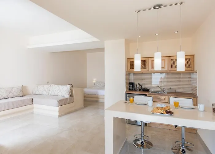 佩拉娜拉套房公寓